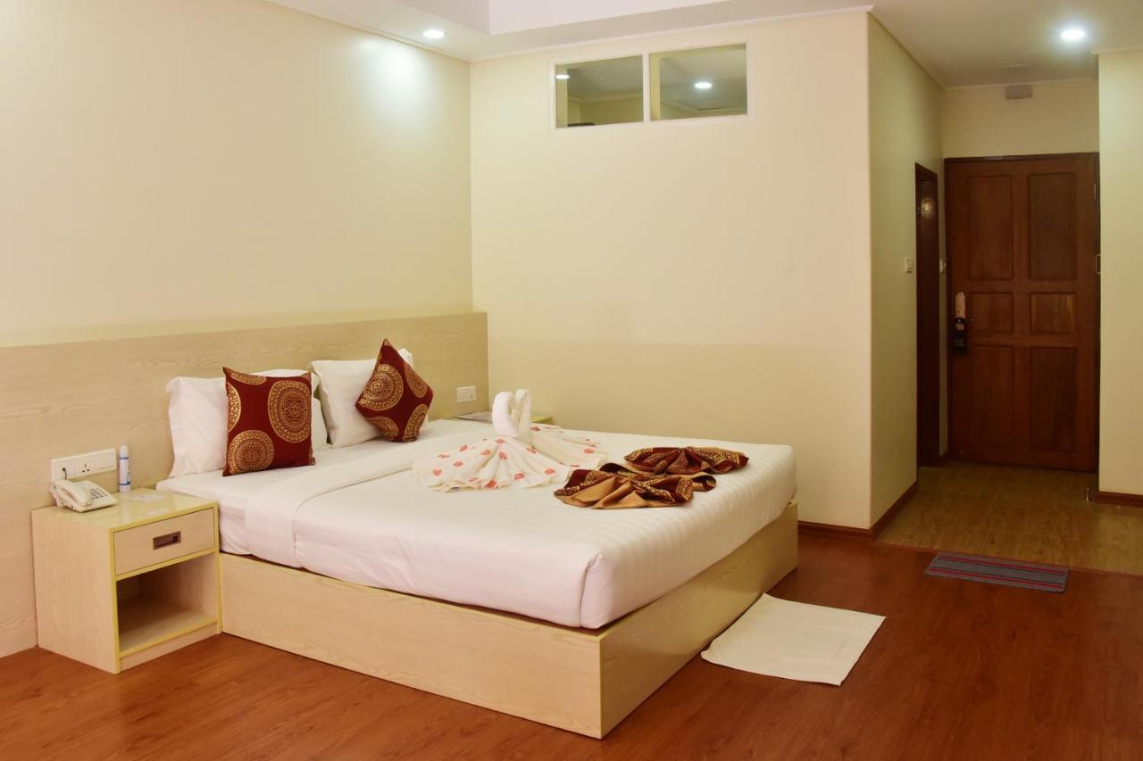 Hotel Mya Yar Pin Калау Екстериор снимка